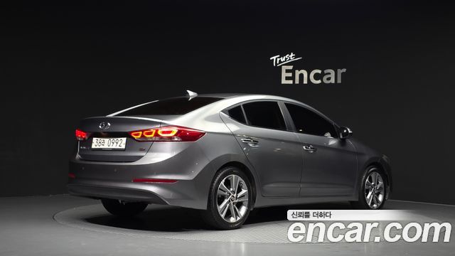 Hyundai AVANTE 2016 — photo 2