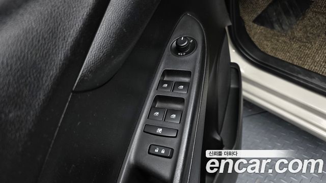 Chevrolet Korea Spark 2016 — photo 18