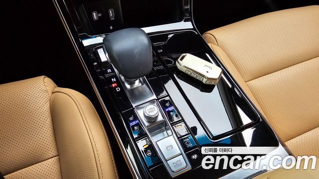 Kia K7 2020 — photo 9