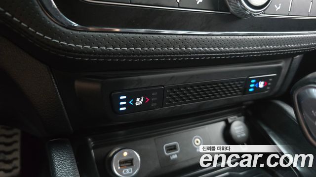 KG Mobility Rexton 2021 — photo 23