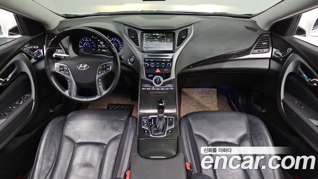 Hyundai Grandeur 2016 — photo 10