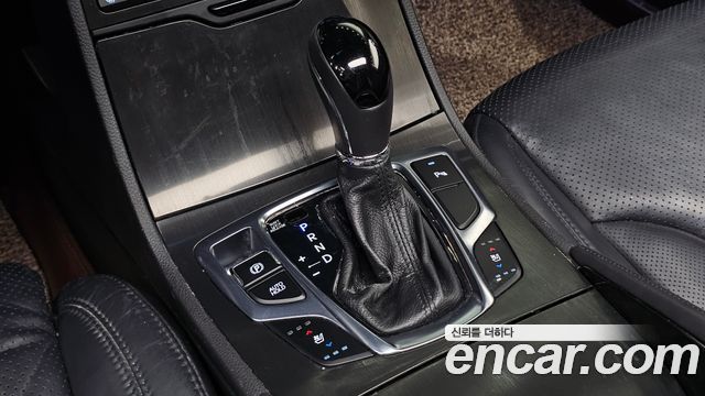Hyundai Grandeur 2016 — photo 12