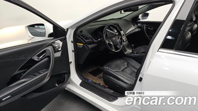 Hyundai Grandeur 2016 — photo 13