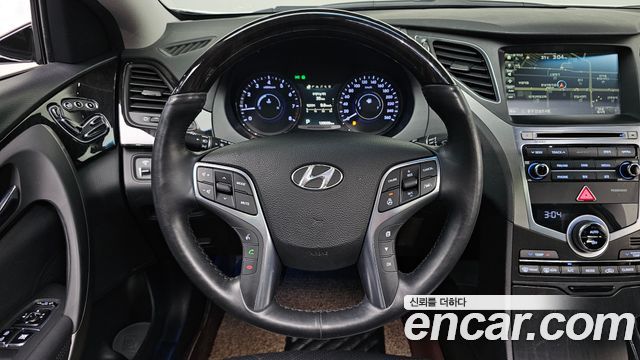 Hyundai Grandeur 2016 — photo 18