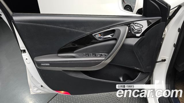 Hyundai Grandeur 2016 — photo 14