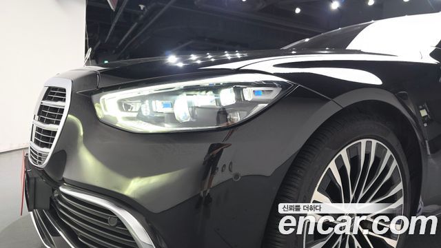 Mercedes-Benz S-Class 2021 — photo 8