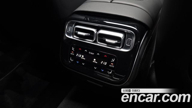 Mercedes-Benz S-Class 2021 — photo 31
