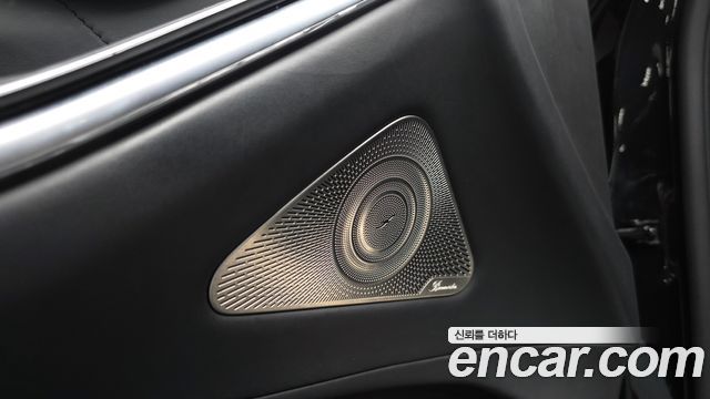 Mercedes-Benz S-Class 2021 — photo 36