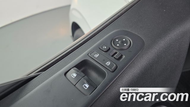 Hyundai Staria 2022 — photo 29