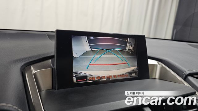 Lexus NX 2017 — photo 20