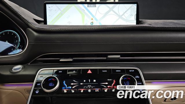 Genesis GV80 2023 — photo 14