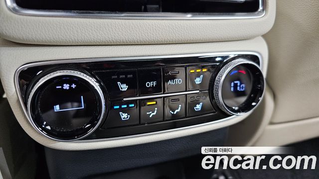 Genesis GV80 2023 — photo 19