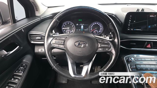 Hyundai Santafe 2021 — photo 19