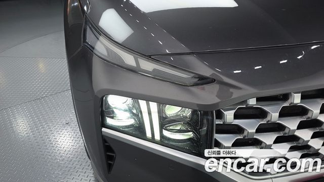 Hyundai Santafe 2021 — photo 8