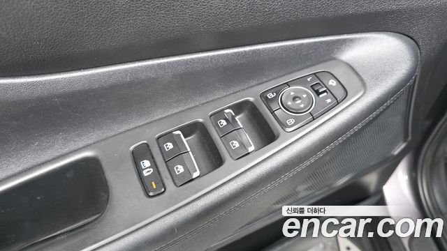 Hyundai Santafe 2021 — photo 29