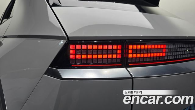 Hyundai Ioniq5 2022 — photo 9