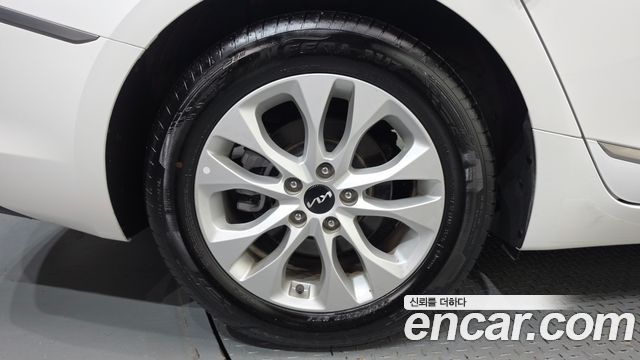 Kia K8 2024 — photo 5