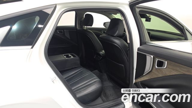 Kia K8 2024 — photo 17