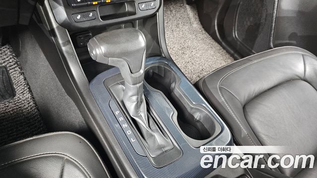 Chevrolet Korea Colorado 2021 — photo 12