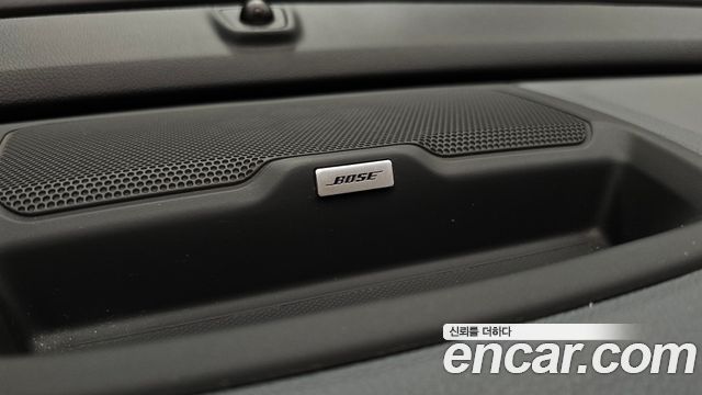 Chevrolet Korea Colorado 2021 — photo 32