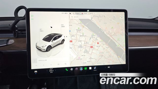 Tesla Model Y 2024 — photo 20