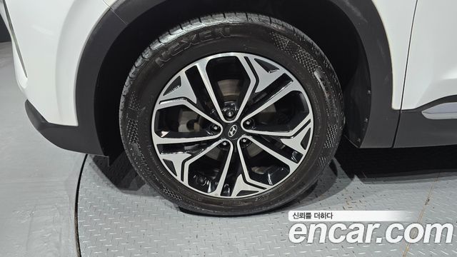 Hyundai Santafe 2020 — photo 5