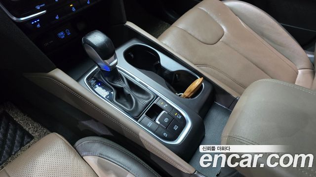Hyundai Santafe 2020 — photo 12