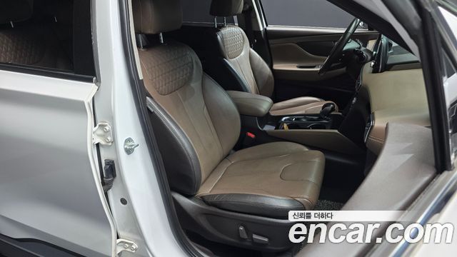 Hyundai Santafe 2020 — photo 18