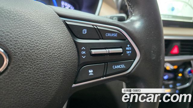Hyundai Santafe 2020 — photo 23