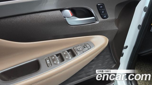 Hyundai Santafe 2020 — photo 27