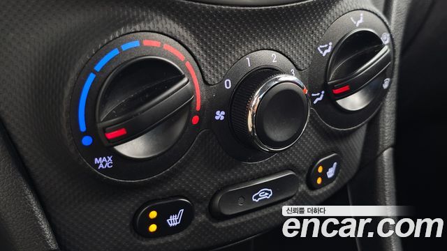 Hyundai Accent 2012 — photo 24