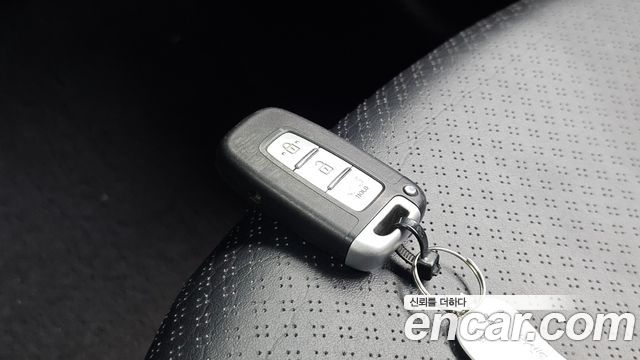 Hyundai Accent 2012 — photo 27