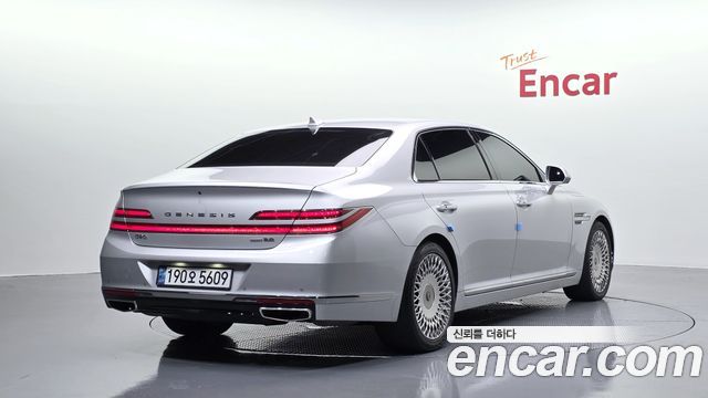 Genesis G90 2019 — photo 2