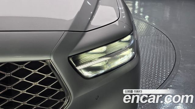 Genesis G90 2019 — photo 8