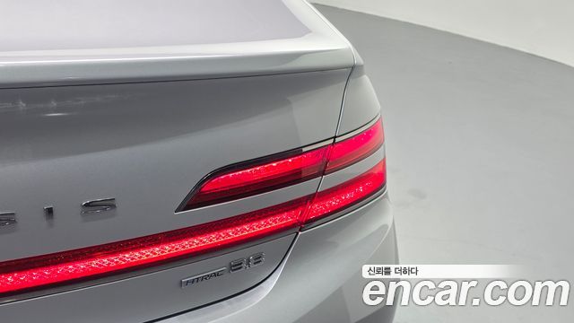 Genesis G90 2019 — photo 9