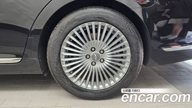 Genesis G90 2019 — photo 7