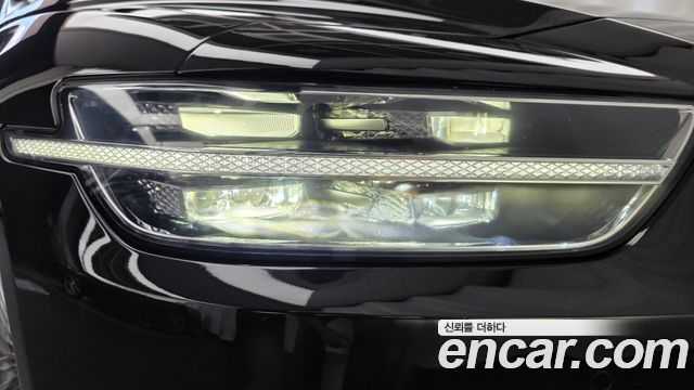 Genesis G90 2019 — photo 8
