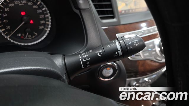 Infiniti QX60 2015 — photo 18