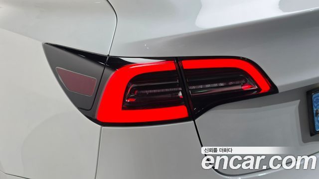 Tesla Model 3 2020 — photo 9