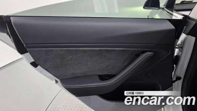 Tesla Model 3 2020 — photo 15