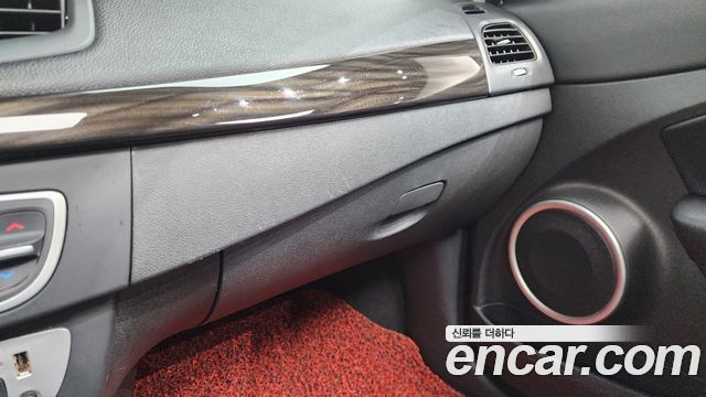 Renault Korea SM3 2013 — photo 27