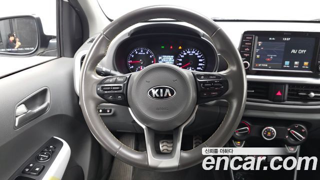 Kia morning 2018 — photo 13