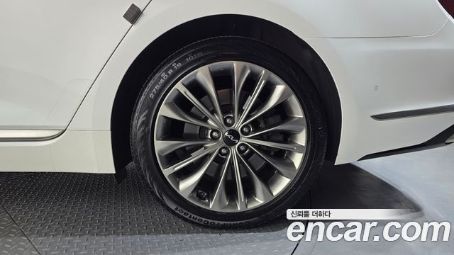 Kia K9 2022 — photo 7