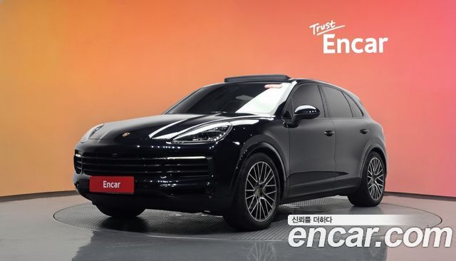 Porsche Cayenne 2020 — photo 1