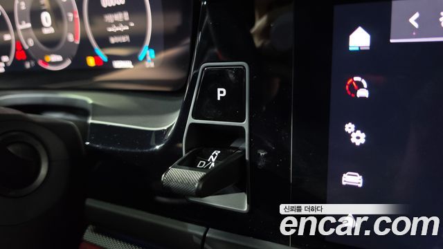 Porsche Panamera 2025 — photo 12