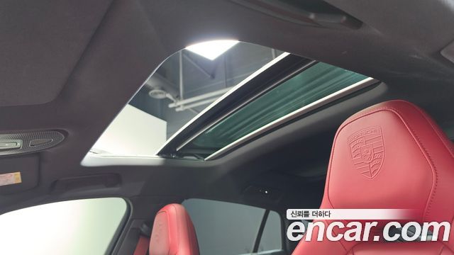 Porsche Panamera 2025 — photo 24