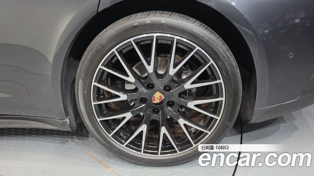 Porsche Panamera 2025 — photo 7