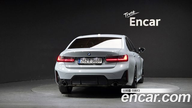 BMW 3-Series 2025 — photo 4