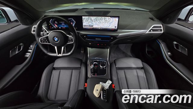 BMW 3-Series 2025 — photo 10