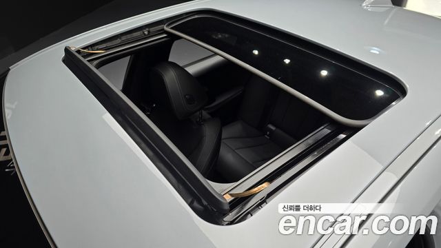BMW 3-Series 2025 — photo 25